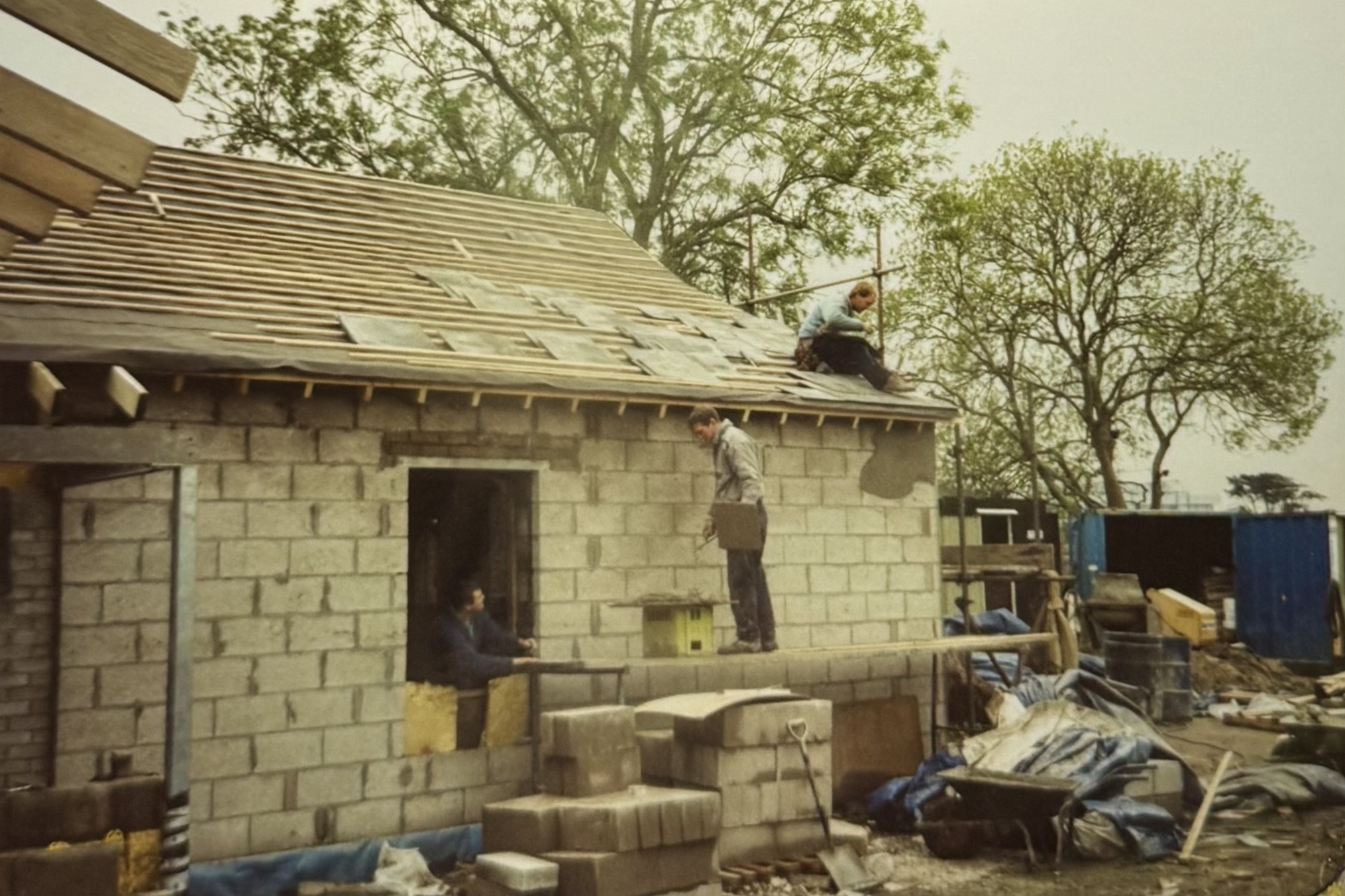 Tiles are starting to be placed on the roof of the Function Room.